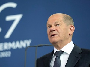 Шолц након састанка са Куртијем: Циљ дијалога Београда и Приштине мора бити свеобухватни споразум