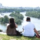 За Ђурђевдан топло, средином дана бирајте хладовину 