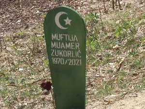 Почела ексхумација тела Муамера Зукорлића