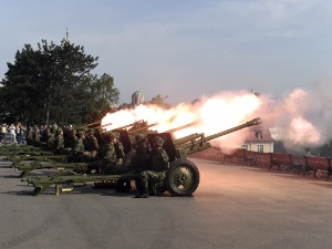 Почасна паљба на Калемегдану поводом Дана победе