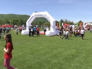 Спотске игре младих у којима је фер-плеј најважнији