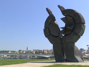 Меморијални центар Старо сајмиште би ове године могао да дочека прве зграде