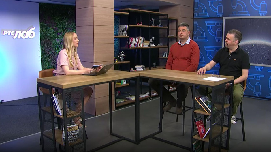 РТС Лаб: Друштвене норме