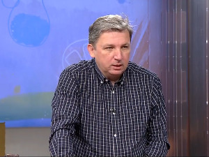 Ђукановић: Позиција Србије због неувођења санкција Русији отежана, али рационални избор постоји