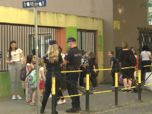 Министарство: Дојаве о бомбама у више од 100 школа