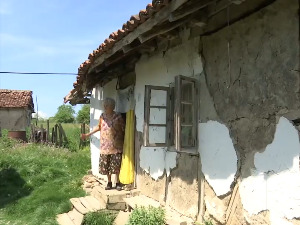 Социјалне карте после два месеца – где је запело