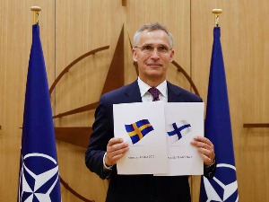 Шведска и Финска предале захтев за чланство у НАТО-у