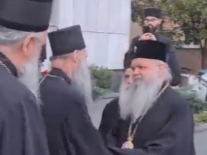 Патријарх Порфирије дочекао архиепископа Стефана, поглавара Македонске православне цркве