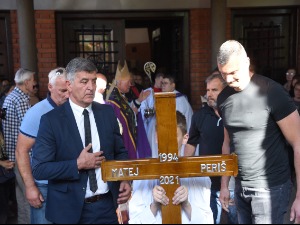 Опроштај од Матеја Периша у Београду, сахрана у Сплиту