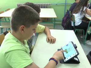 Путујуће дигитално свезнање стиже у најудаљеније краљевачке сеоске школе