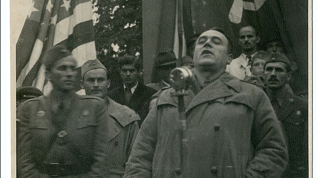 Život u okupiranom Beogradu 1941-1944. Život u okupiranom Beogradu 1941-1944.