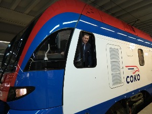 Карта на брзој прузи од 1. јуна 400 динара, уводе се и посебне месечне карте