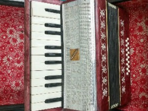 Ksenija Sidorova, harmonika