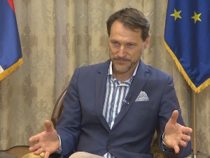 Рећи да нешто не знаш је знак зрелости, поручује оснивач Фондације „Светски умови“