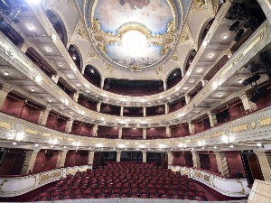 Национални стил у области хорских жанрова