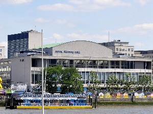 Светске музичке позорнице