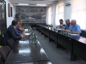 Ни после трећег састанка радне групе о статусу радника "Фијата" нема решења, нови у среду