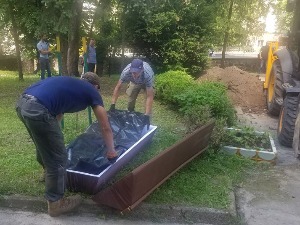 Четири сахране Алексе Дундића и три рата у Украјини: Декомунизација сећања Четири сахране Алексе Дундића и три рата у Украјини: Декомунизација сећања