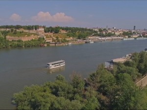 Београд опет пун страних туриста, обновљене све летње туре обиласка престонице