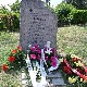 Колеге из дијаспоре положиле венац на споменик "Зашто"