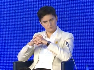 Брнабић из Охрида: Међународно право "поломљено на грбачи" Србије