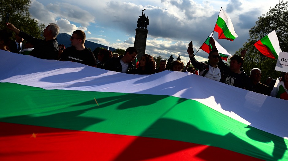 Бугарска димна завеса између Скопља и Брисела, шест дана јуна Бугарска димна завеса између Скопља и Брисела, шест дана јуна