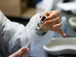 U SAD preporučeno korišćenje vakcine protiv kovida za bebe starije od šest meseci