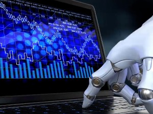 Шта каже струка, да ли Гуглов четбот расуђује као људско биће, како тврди суспендовани инжењер