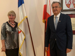 Амбасадор Родић овенчан наградом "Мина Караџић"