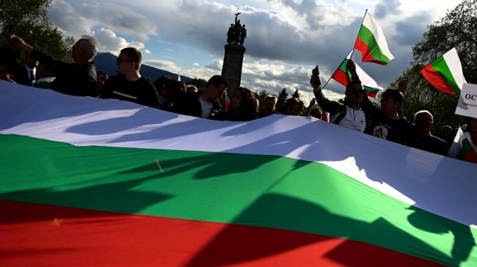 Bugarska, vodeni topovi spremni za dan odluke