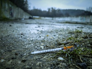 У замци црне мамбе и крокодила – колики је пут од првог "узимања" дроге до лечења зависности