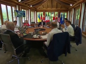 Самит Г7: Уз Украјину колико треба, без решења како да спрече прилив новца од нафте у Русију