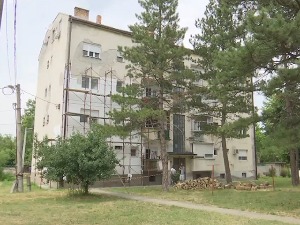 Kад од мајстора остане само скела – станари у Падинској скели преварени за 6.500 евра