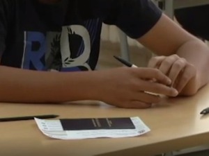 Мала матура – осмаци полагали комбиновани тест