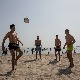 Сунчано и топло, поподне могући пљускови са грмљавином