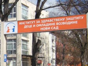 Мигранткиња повређена у оружаном сукобу у Суботици превезена у Нови Сад