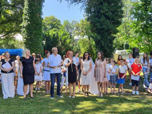 Видовданска трпеза