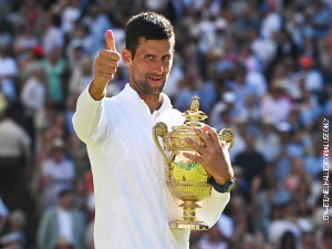 Дочек Новака Ђоковића испред Старог двора, пренос