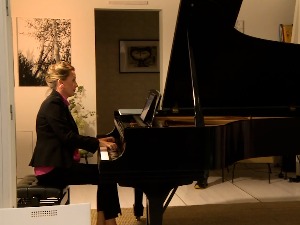 Фестивал пијанисткиње Анике Вавић у виноградима изнад Беча којима се шетао Бетовен