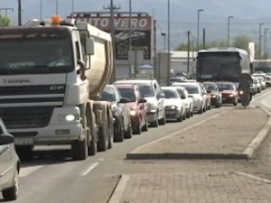 Шест ствари које треба да урадите пре него што аутомобилом кренете на одмор