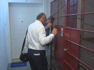 Ко одржава лифтове: Нови сервисери се више не школују, а старих нема довољно