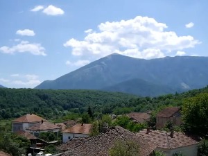 Ртањ - чист ваздух, изворска вода и магнетно зрачење