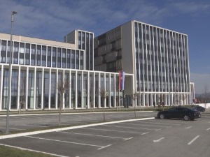 Крагујевац, лажне дојаве о бомбама у Палати правде и тржном центру Делта парк