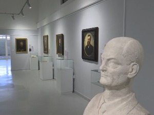 Аутори излижбе „Вернисаж“ у Музеју науке и технике биће овековечени на платну техником старих мајстора