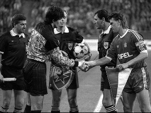 Најлепши дан живота-Пут до Барија, 2. епизода