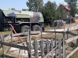 Војска Србије помаже у обезбеђивању воде на Пештерској висоравни