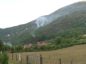 Локализован пожар код Малог Зворника