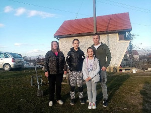 Приступачан програм: Право на сутра – Отети хектари (СЗЈ)