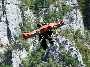 Заједничка вежба припадника САЈ-а и 72. бригаде за специјалне операције Војске Србије