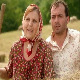 Село гори а баба се чешља
